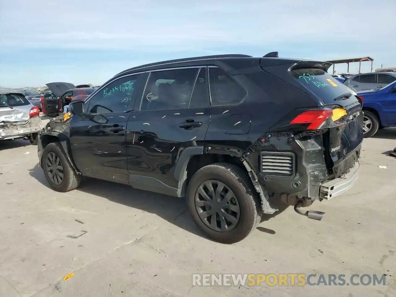 2 Photograph of a damaged car 2T3H1RFVXMC098593 TOYOTA RAV4 2021