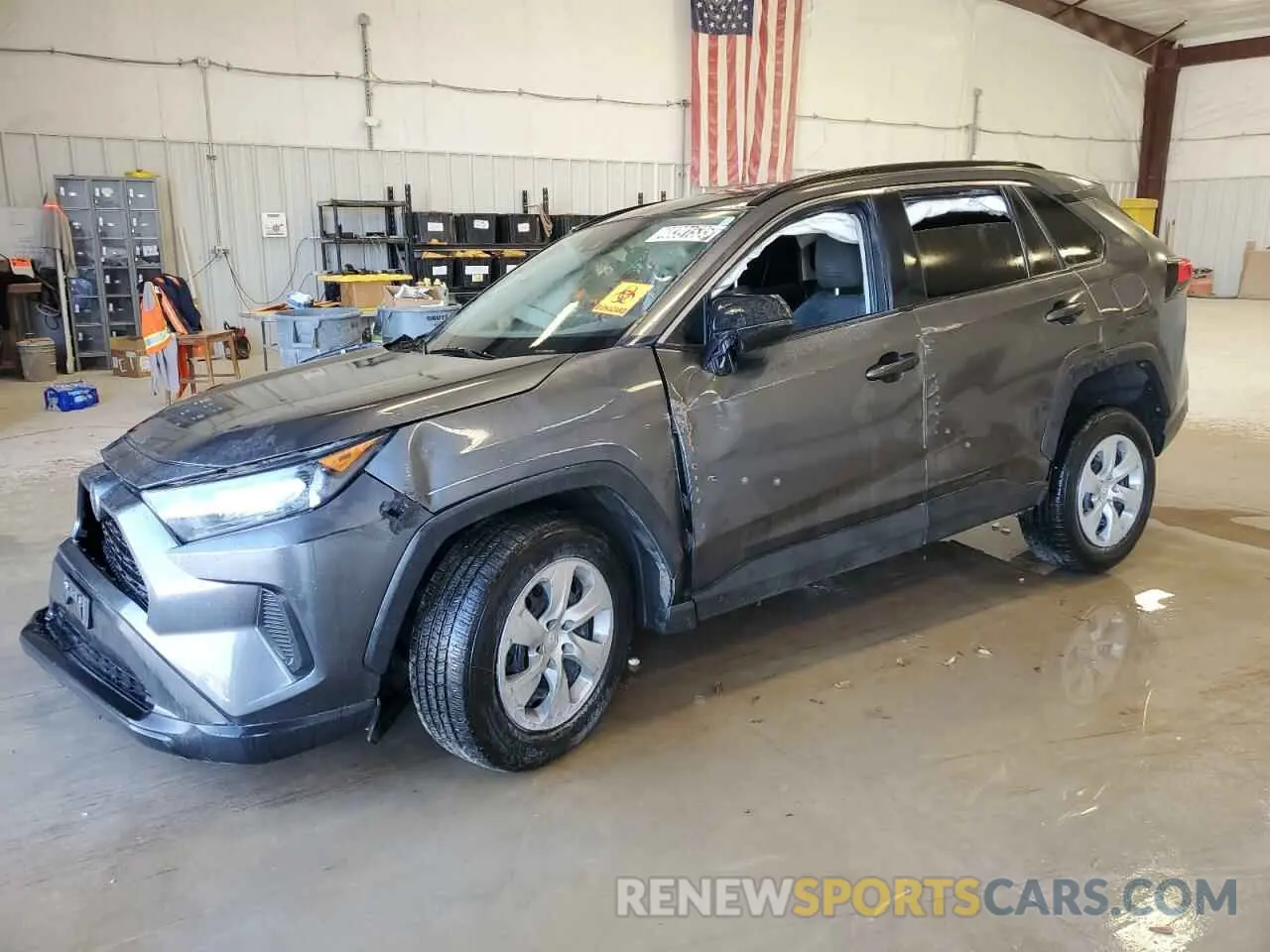 1 Photograph of a damaged car 2T3H1RFVXMC100049 TOYOTA RAV4 2021