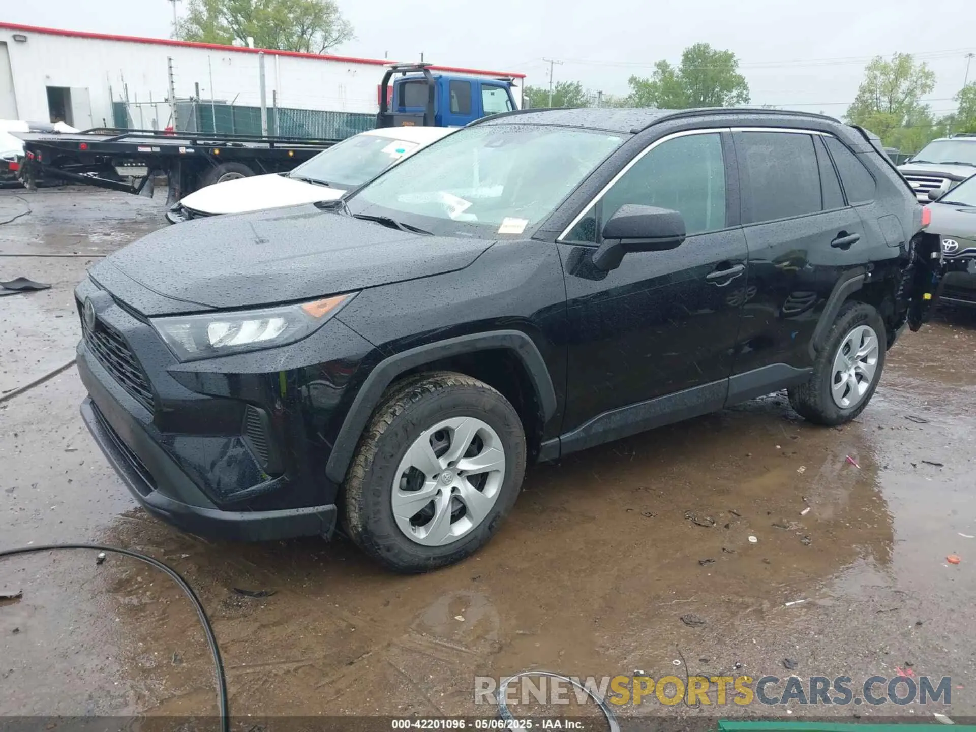 2 Photograph of a damaged car 2T3H1RFVXMC106479 TOYOTA RAV4 2021