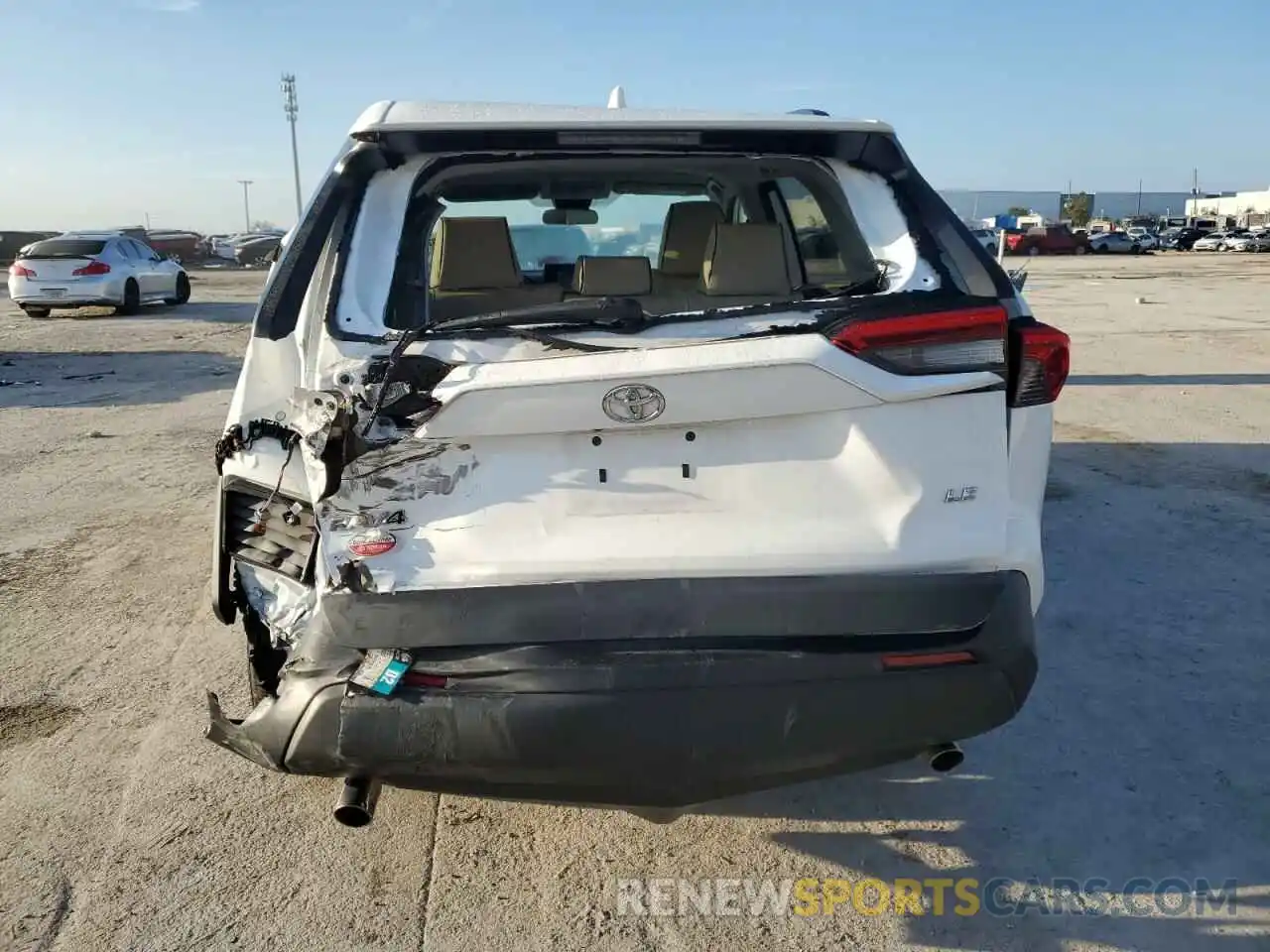 6 Photograph of a damaged car 2T3H1RFVXMC109799 TOYOTA RAV4 2021