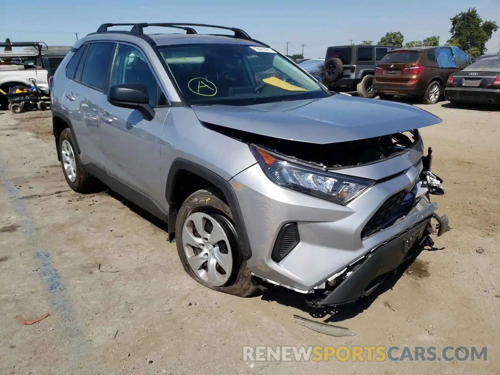 1 Photograph of a damaged car 2T3H1RFVXMC120110 TOYOTA RAV4 2021