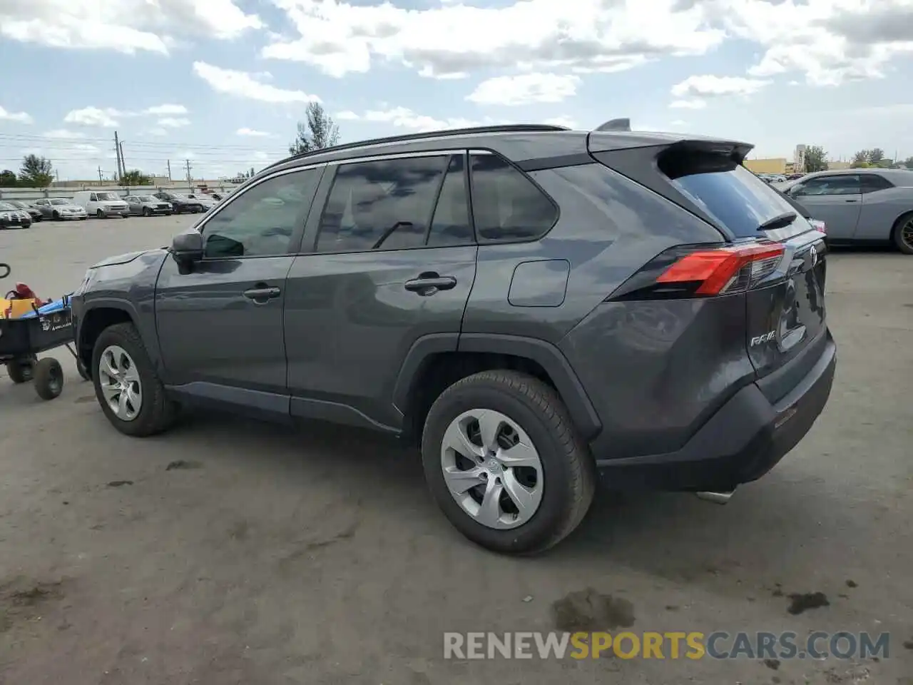 2 Photograph of a damaged car 2T3H1RFVXMC131592 TOYOTA RAV4 2021