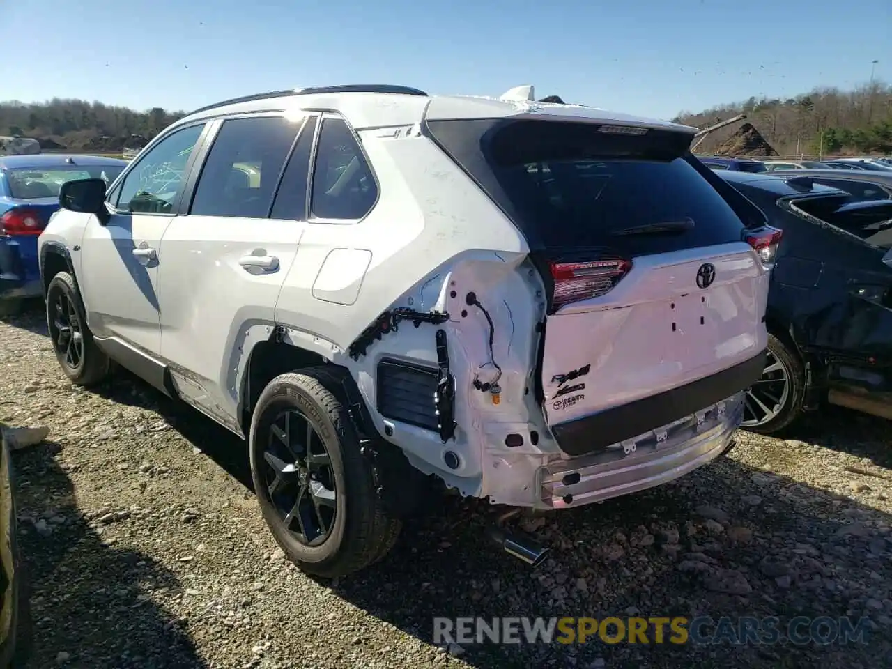 3 Photograph of a damaged car 2T3H1RFVXMC145976 TOYOTA RAV4 2021