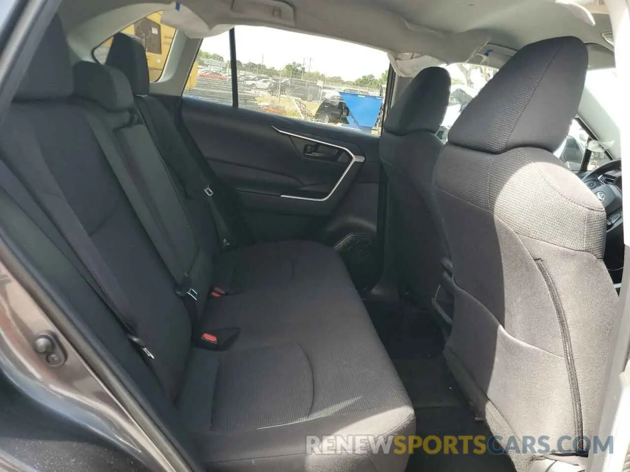 11 Photograph of a damaged car 2T3H1RFVXMC149753 TOYOTA RAV4 2021