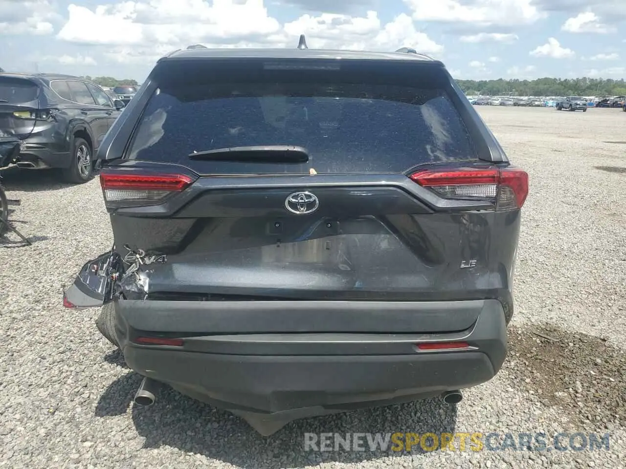 6 Photograph of a damaged car 2T3H1RFVXMC151731 TOYOTA RAV4 2021