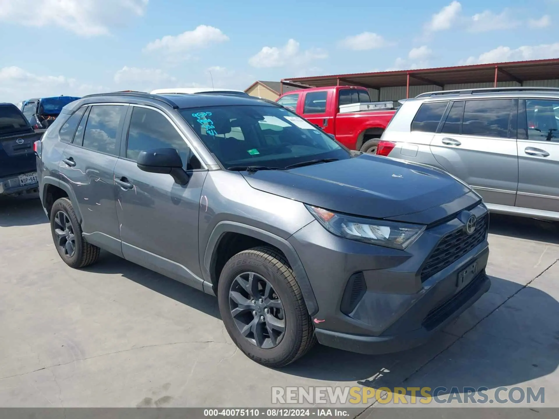 1 Photograph of a damaged car 2T3H1RFVXMC158534 TOYOTA RAV4 2021