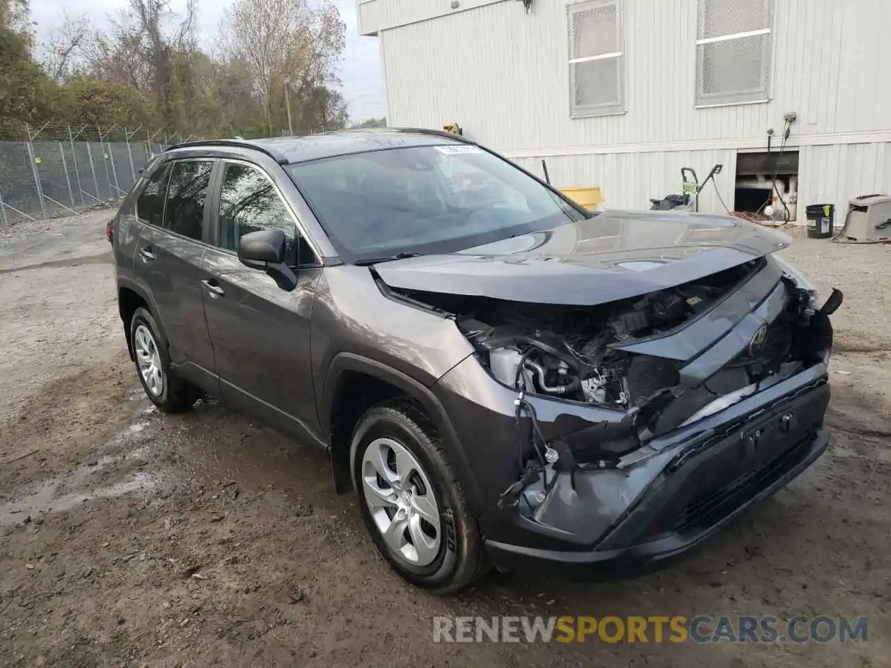 1 Photograph of a damaged car 2T3H1RFVXMC160946 TOYOTA RAV4 2021