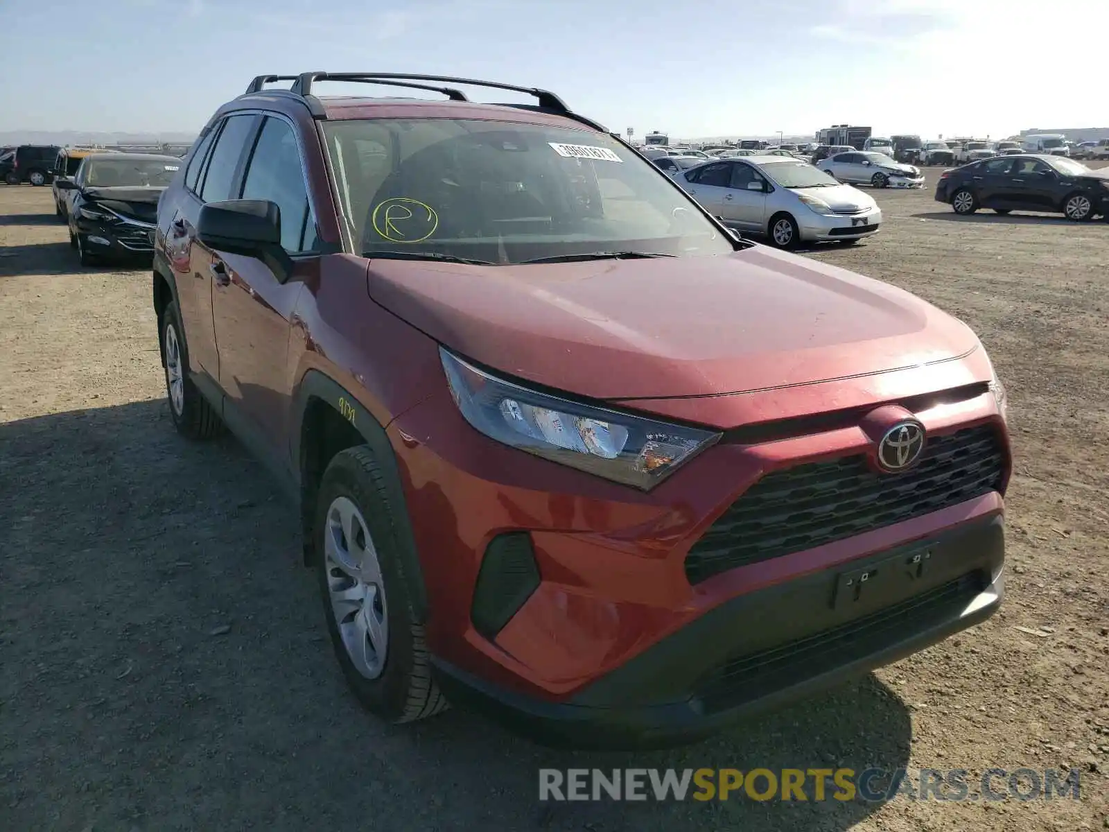 1 Photograph of a damaged car 2T3H1RFVXMW110644 TOYOTA RAV4 2021