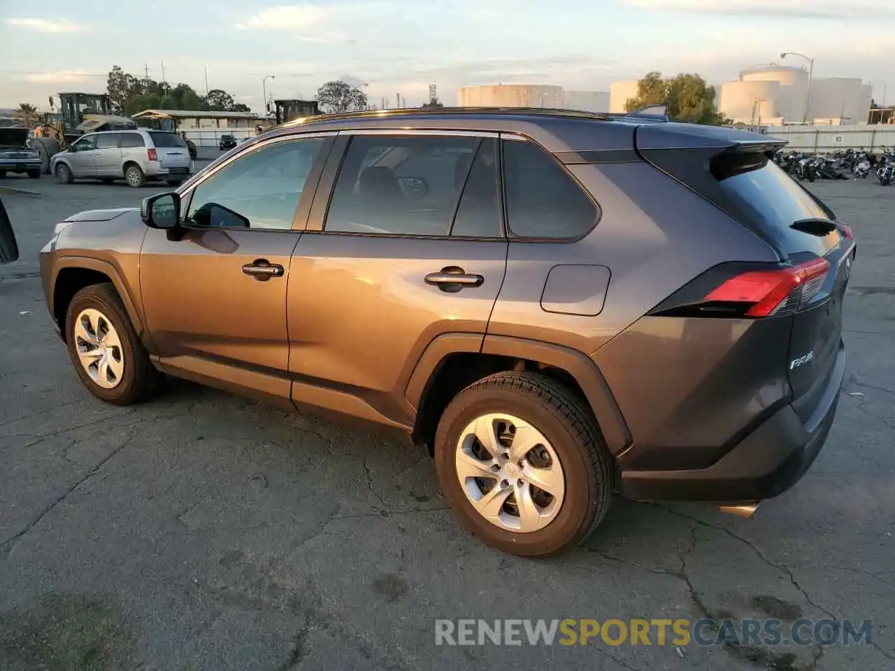 2 Photograph of a damaged car 2T3H1RFVXMW122339 TOYOTA RAV4 2021