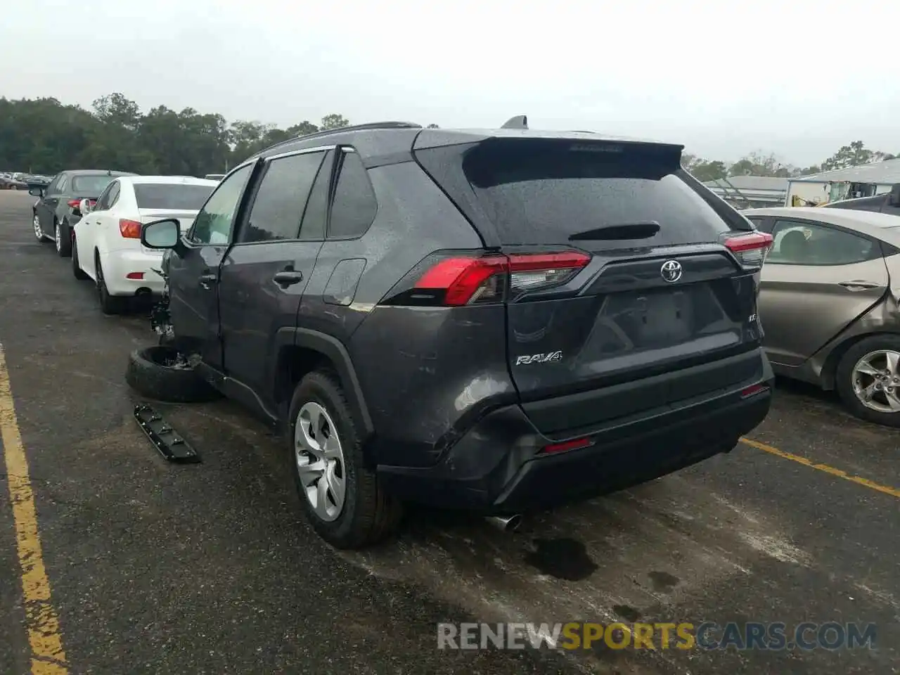 3 Photograph of a damaged car 2T3H1RFVXMW129114 TOYOTA RAV4 2021