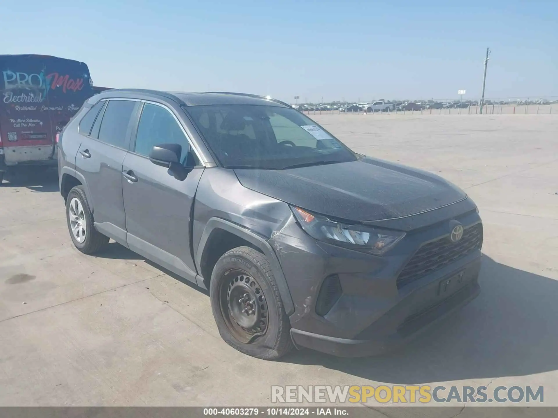 1 Photograph of a damaged car 2T3H1RFVXMW130070 TOYOTA RAV4 2021