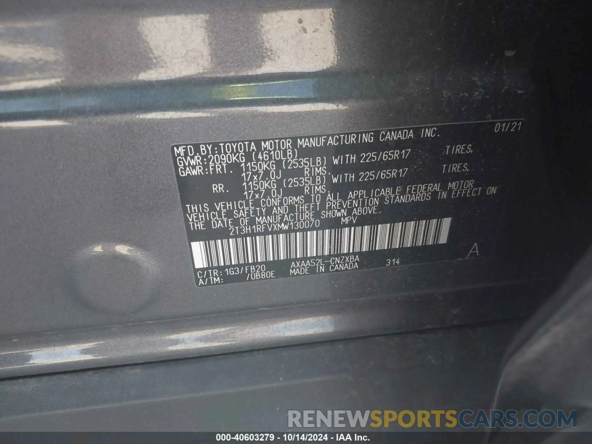 9 Photograph of a damaged car 2T3H1RFVXMW130070 TOYOTA RAV4 2021