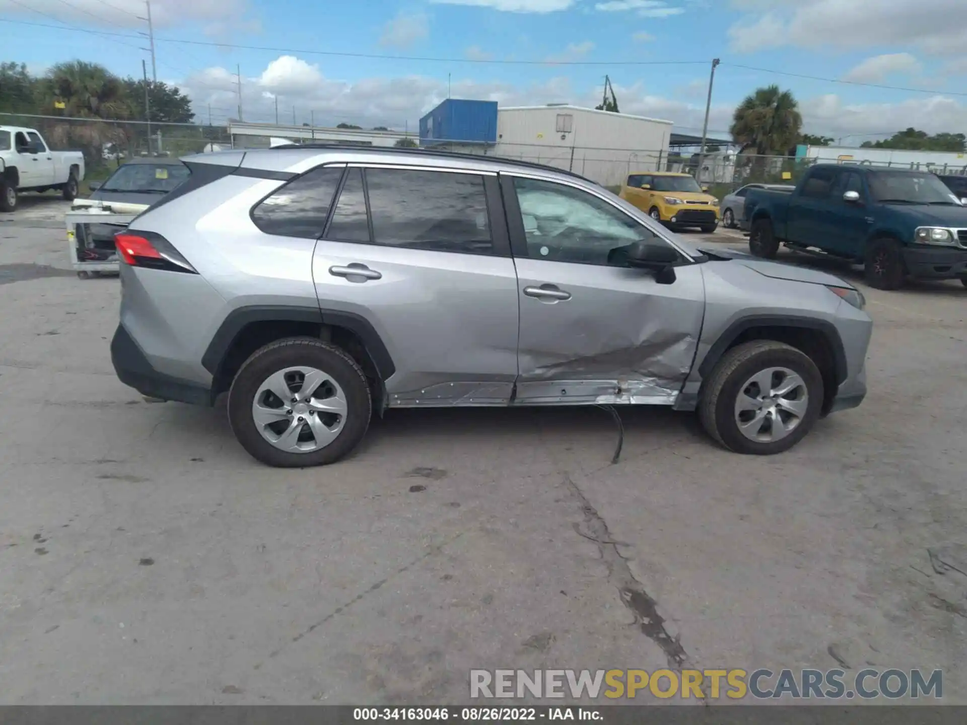 6 Photograph of a damaged car 2T3H1RFVXMW134409 TOYOTA RAV4 2021