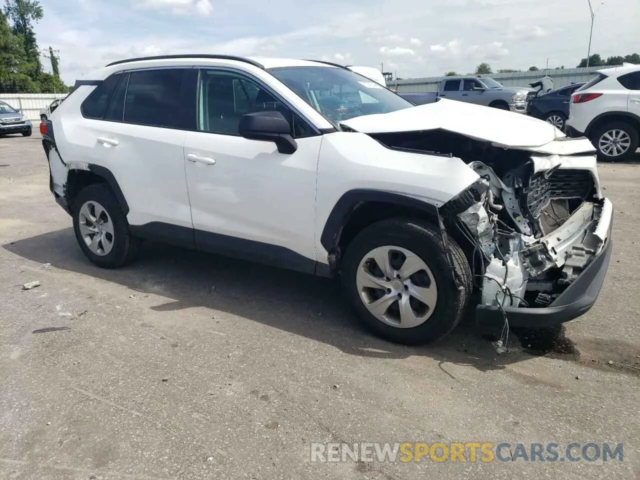 4 Photograph of a damaged car 2T3H1RFVXMW143840 TOYOTA RAV4 2021