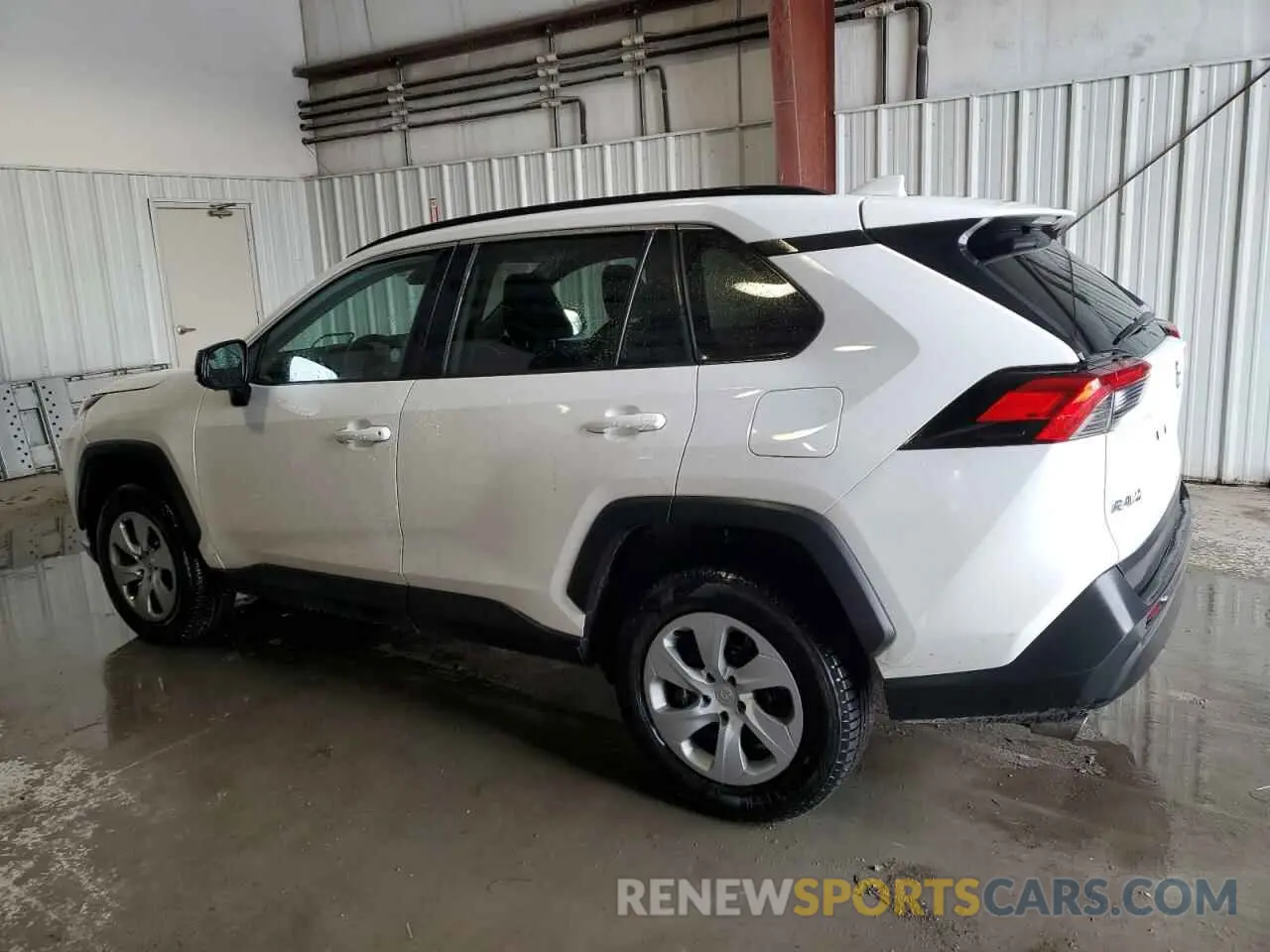 2 Photograph of a damaged car 2T3H1RFVXMW152473 TOYOTA RAV4 2021