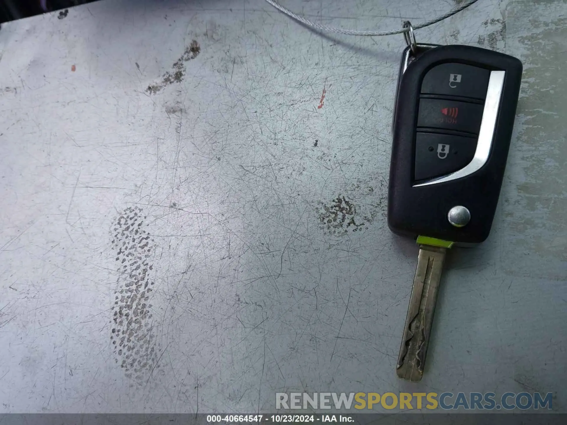 11 Photograph of a damaged car 2T3H1RFVXMW182248 TOYOTA RAV4 2021