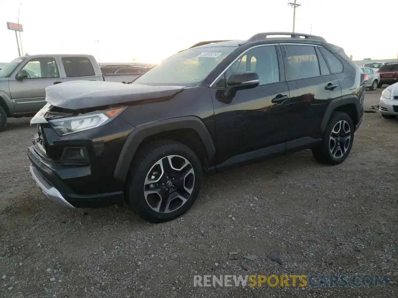 1 Photograph of a damaged car 2T3J1RFV0MW144044 TOYOTA RAV4 2021