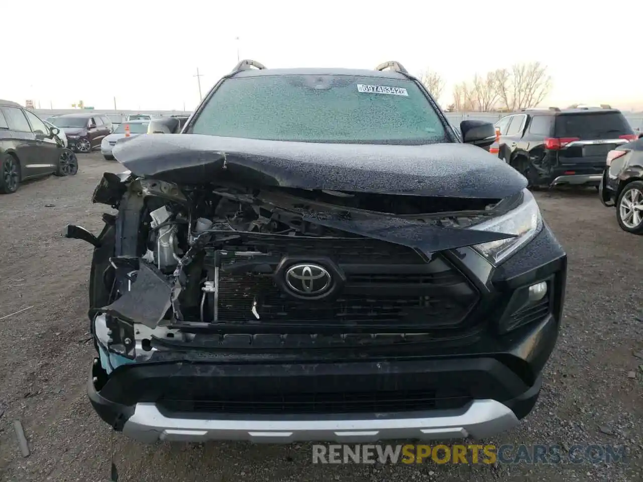 5 Photograph of a damaged car 2T3J1RFV0MW144044 TOYOTA RAV4 2021