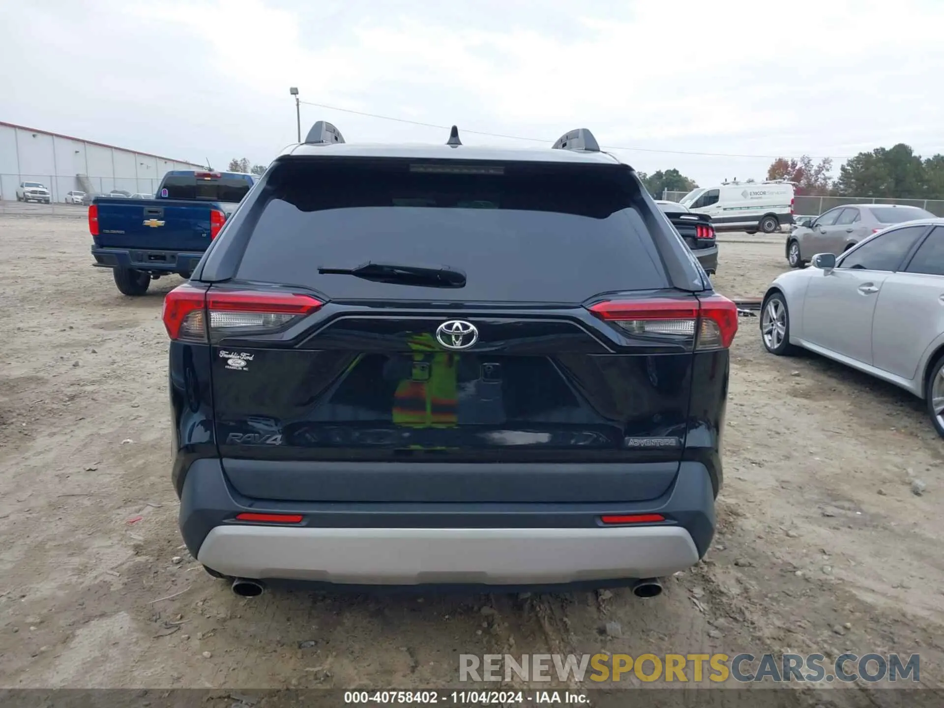 16 Photograph of a damaged car 2T3J1RFV1MW202310 TOYOTA RAV4 2021