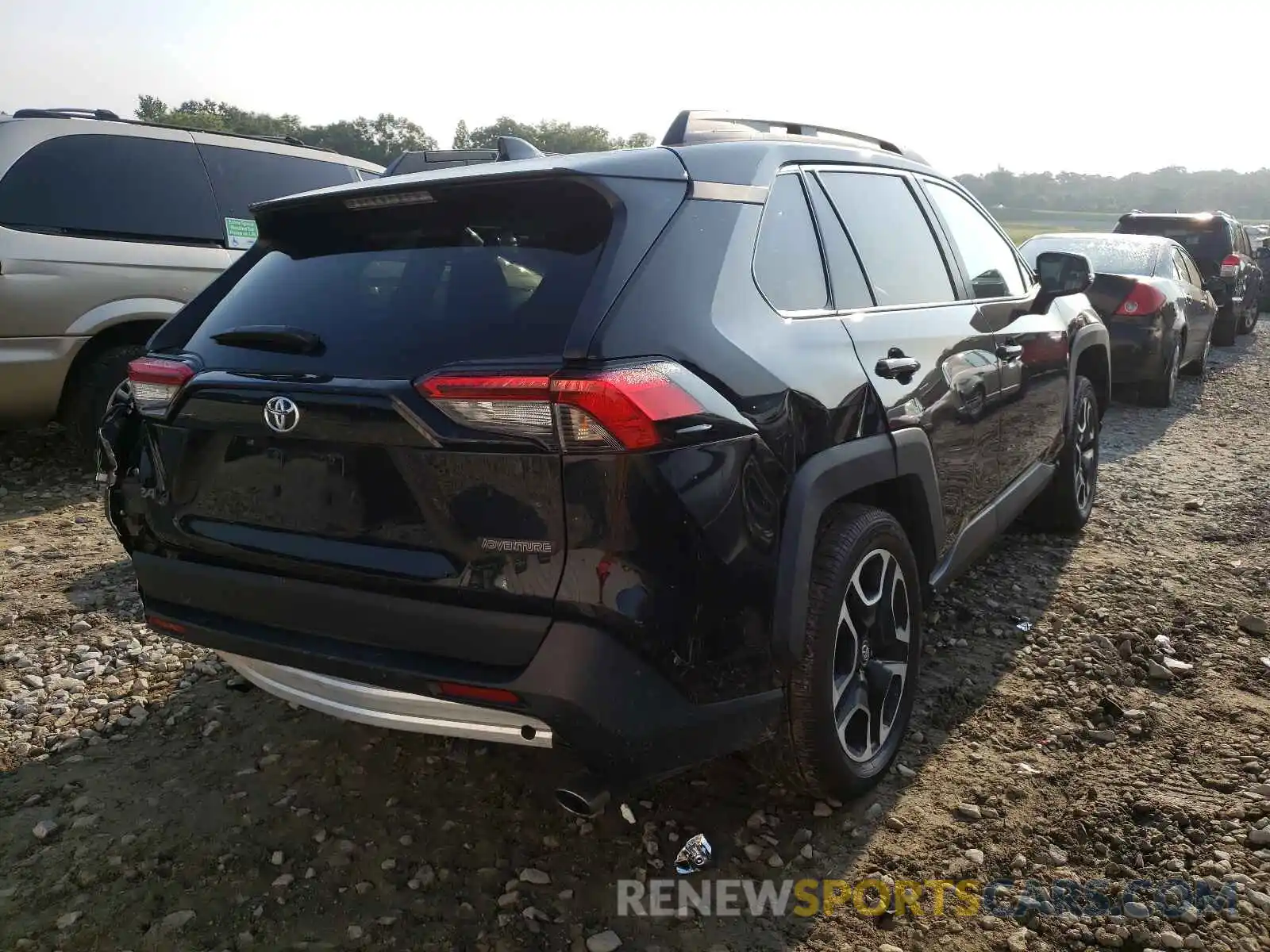 4 Photograph of a damaged car 2T3J1RFV2MW162724 TOYOTA RAV4 2021