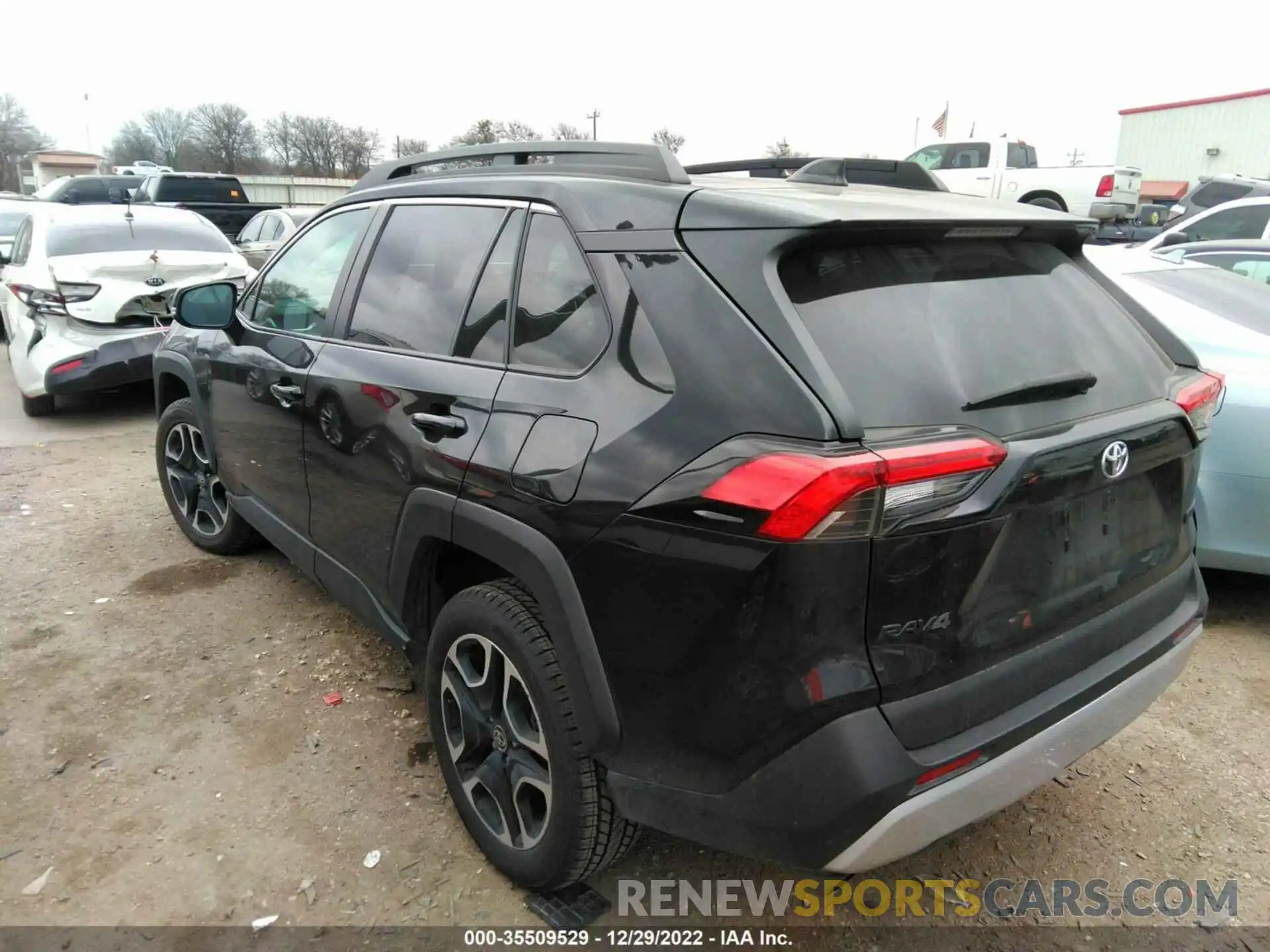 3 Photograph of a damaged car 2T3J1RFV3MW184196 TOYOTA RAV4 2021