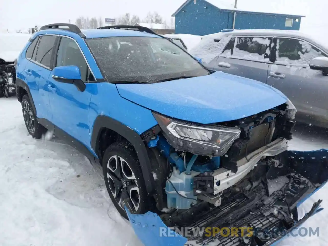 1 Photograph of a damaged car 2T3J1RFV3MW204334 TOYOTA RAV4 2021