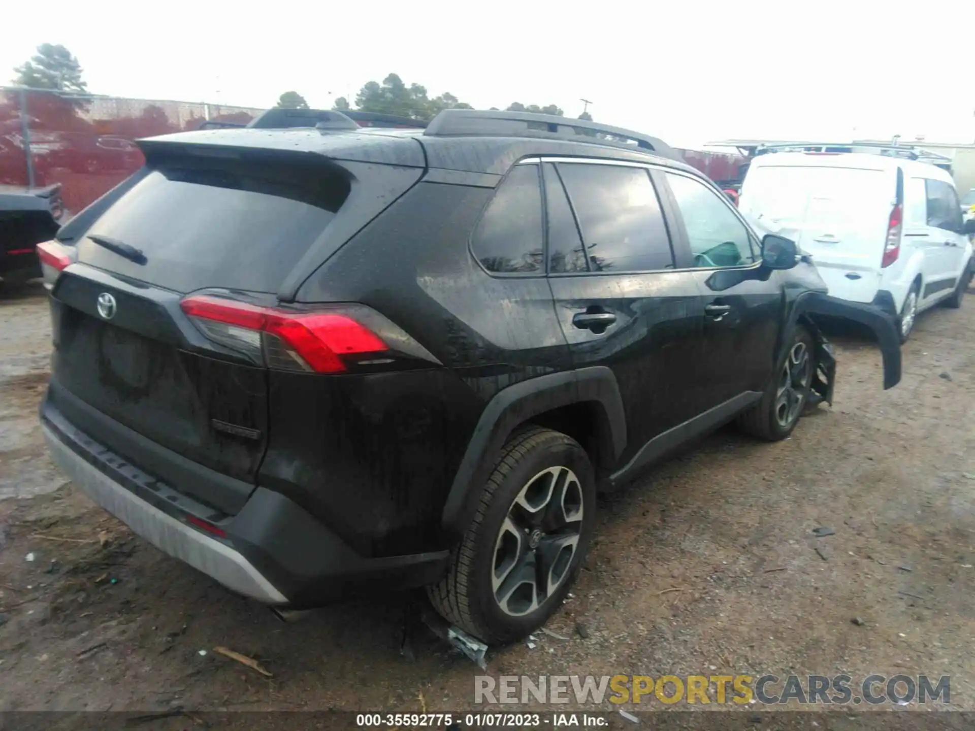 4 Photograph of a damaged car 2T3J1RFV5MW178982 TOYOTA RAV4 2021