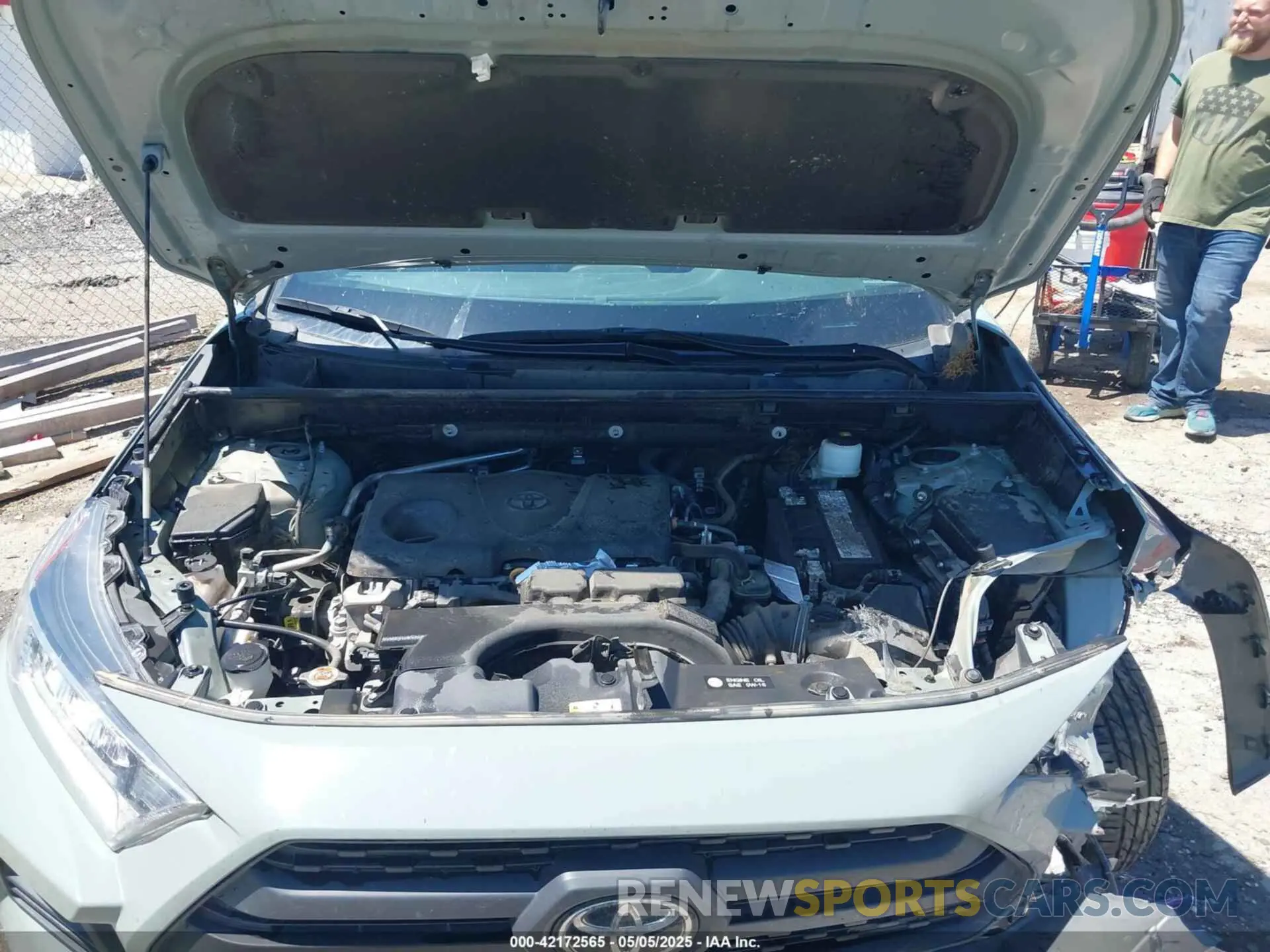 10 Photograph of a damaged car 2T3J1RFV5MW240963 TOYOTA RAV4 2021
