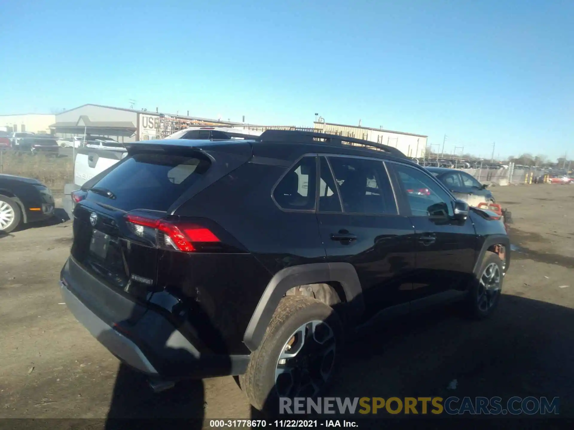 4 Photograph of a damaged car 2T3J1RFV7MW186887 TOYOTA RAV4 2021