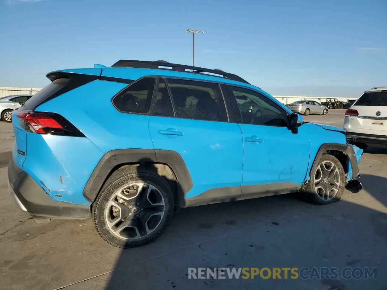 3 Photograph of a damaged car 2T3J1RFV8MW247485 TOYOTA RAV4 2021
