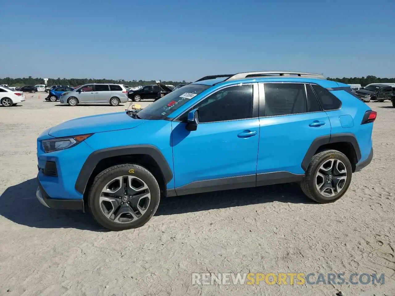 1 Photograph of a damaged car 2T3J1RFVXMW210860 TOYOTA RAV4 2021