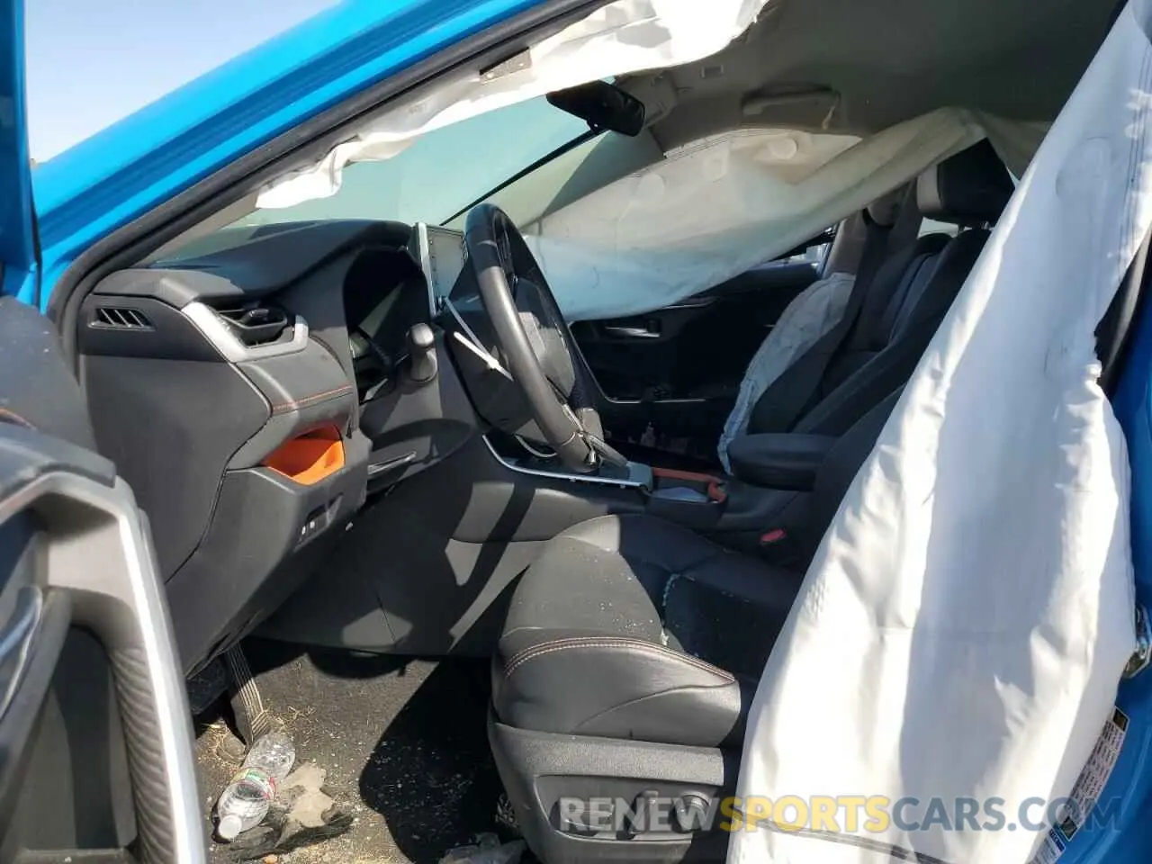 7 Photograph of a damaged car 2T3J1RFVXMW210860 TOYOTA RAV4 2021