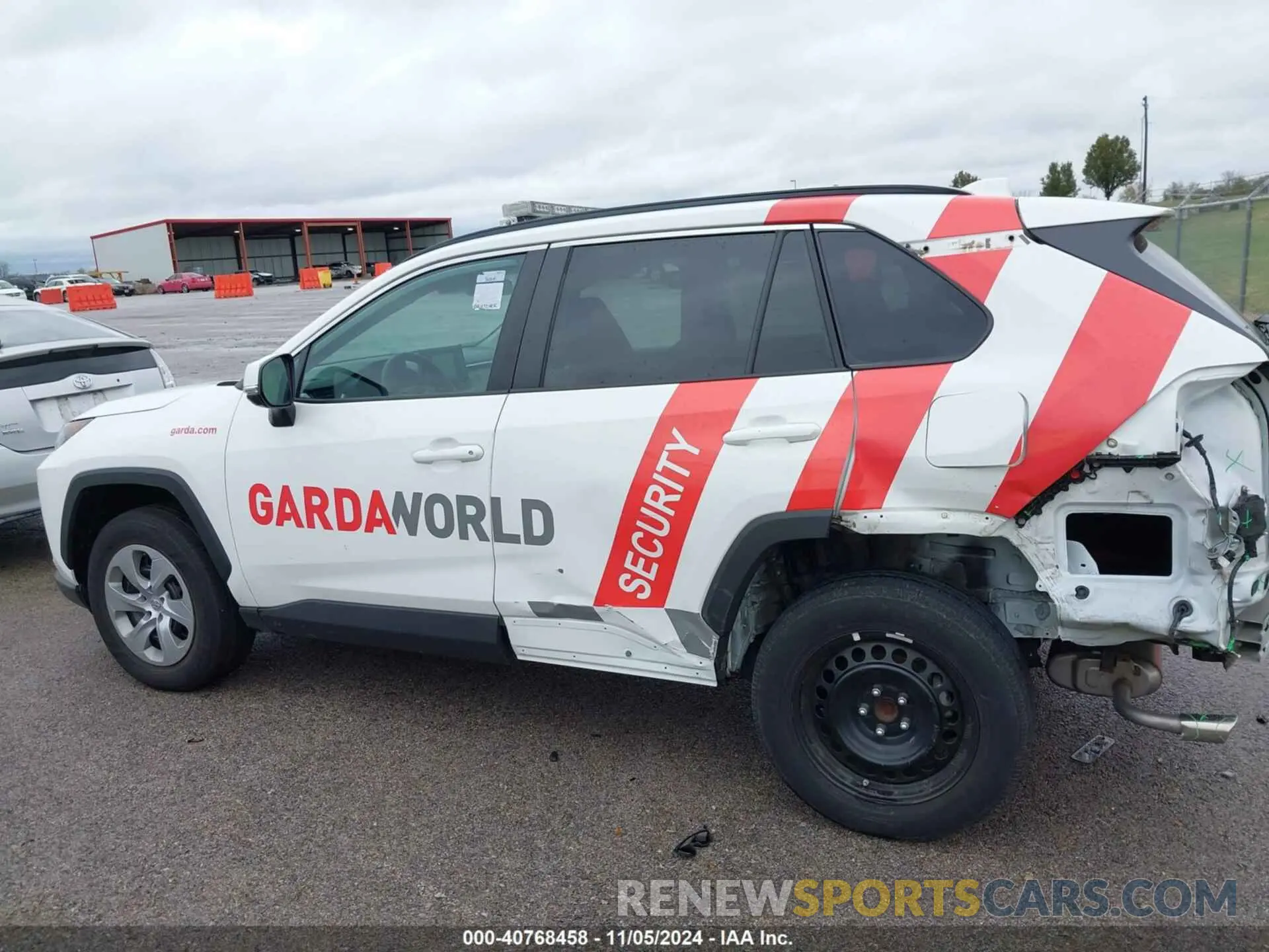 14 Photograph of a damaged car 2T3K1RFV0MC163666 TOYOTA RAV4 2021