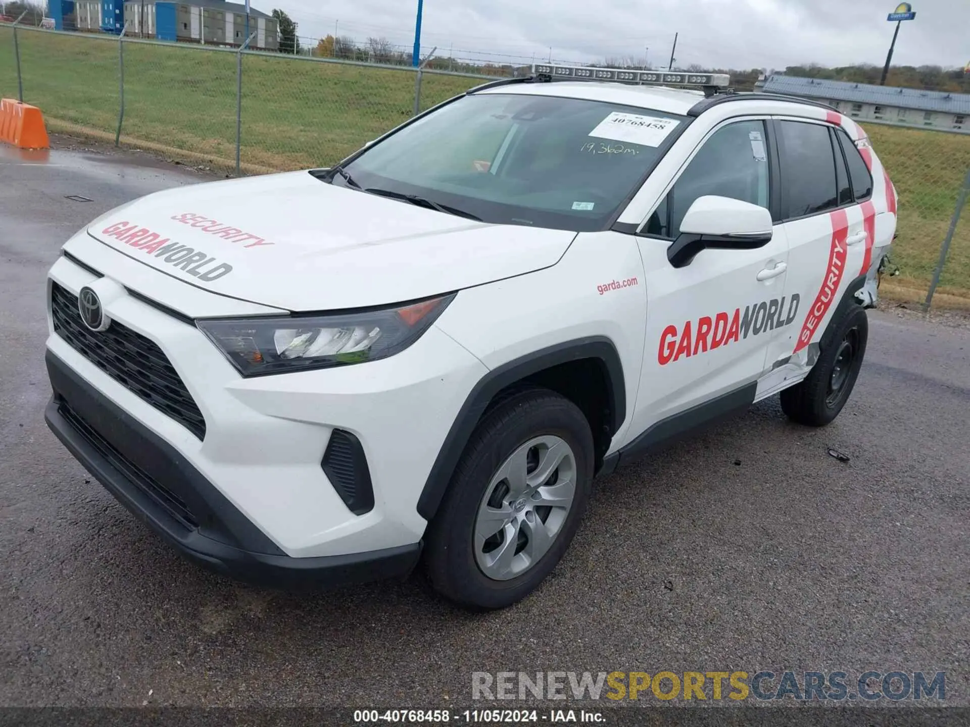 2 Photograph of a damaged car 2T3K1RFV0MC163666 TOYOTA RAV4 2021
