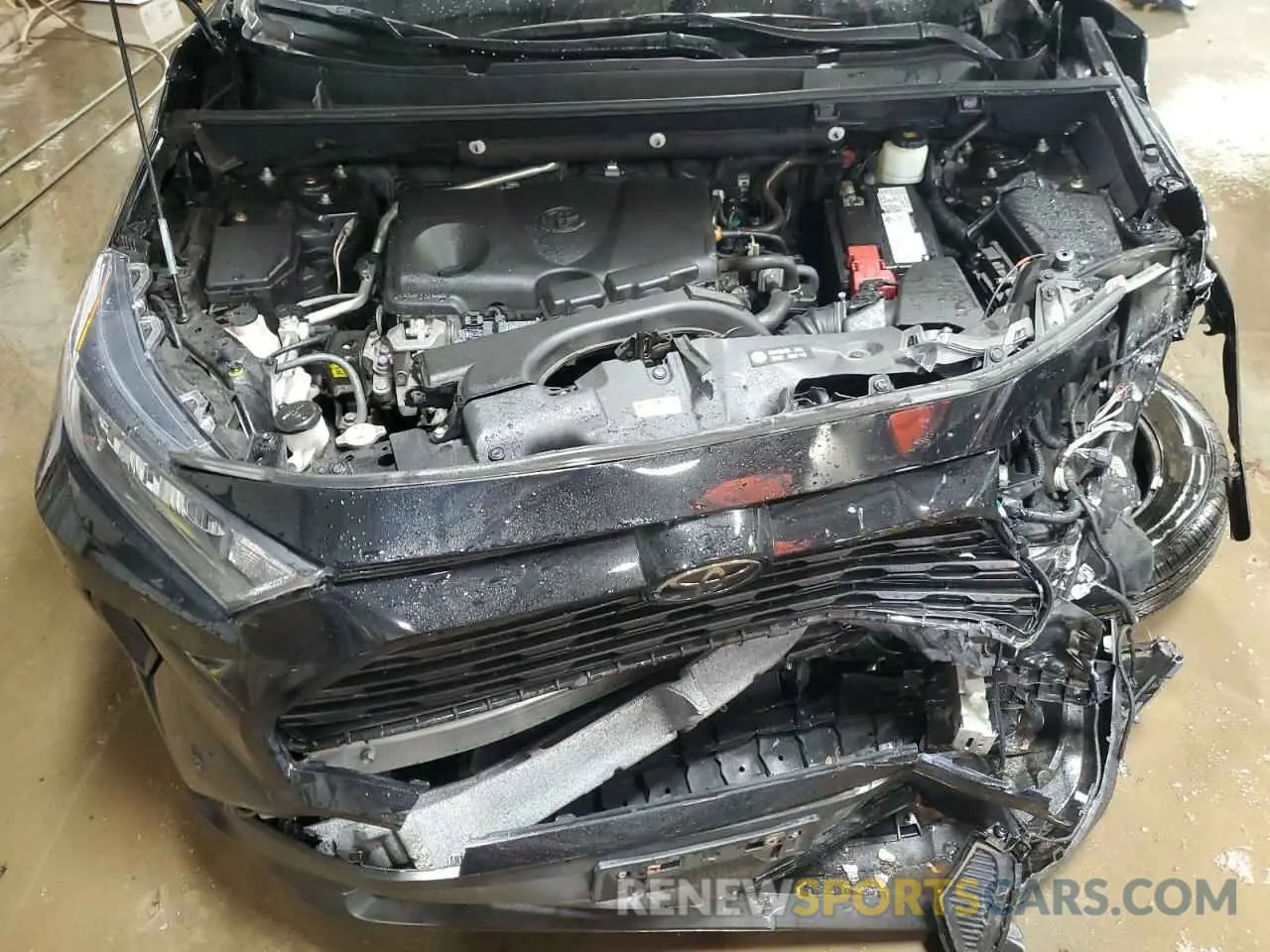 11 Photograph of a damaged car 2T3K1RFV2MC099792 TOYOTA RAV4 2021