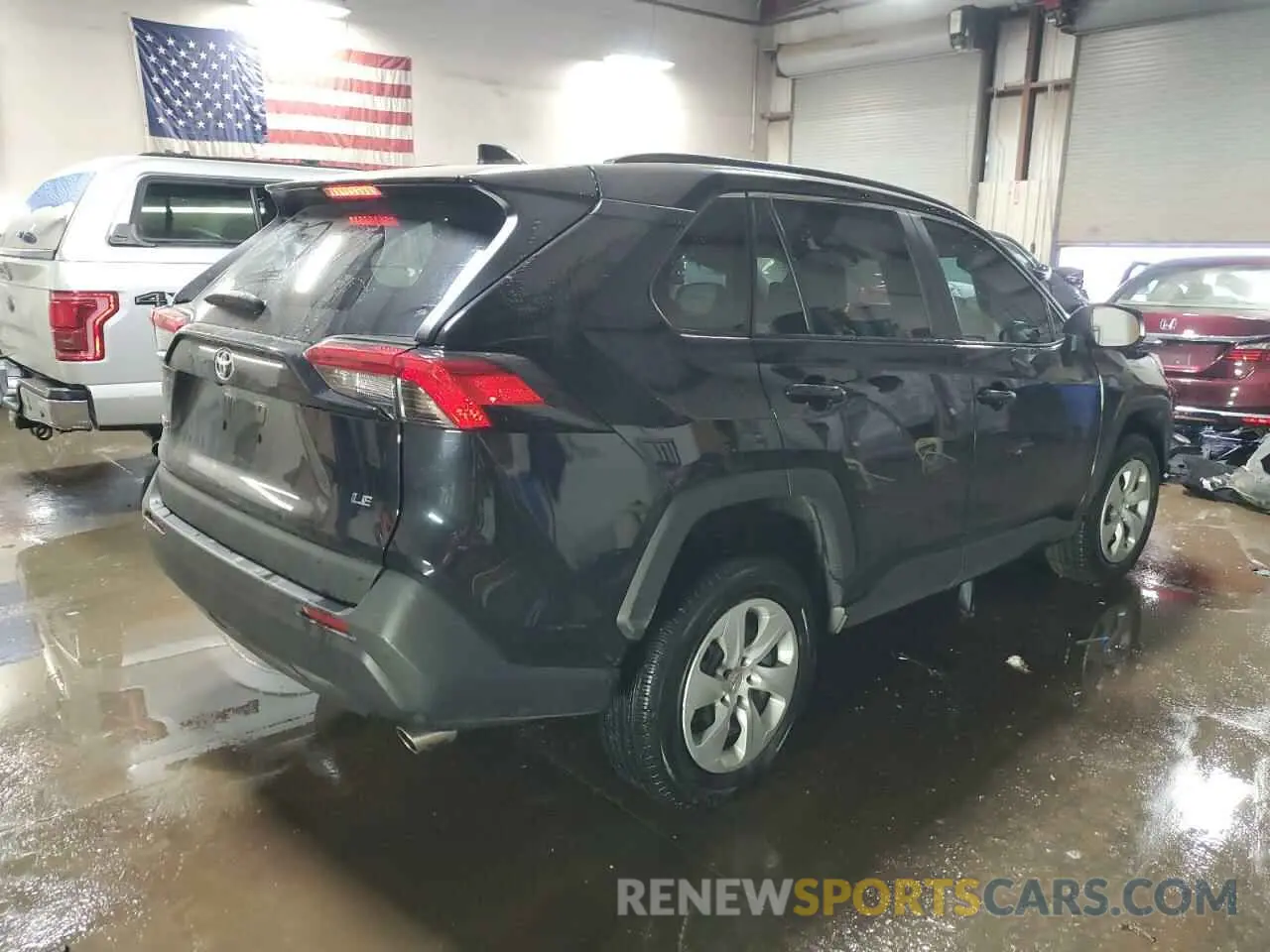 3 Photograph of a damaged car 2T3K1RFV2MC099792 TOYOTA RAV4 2021