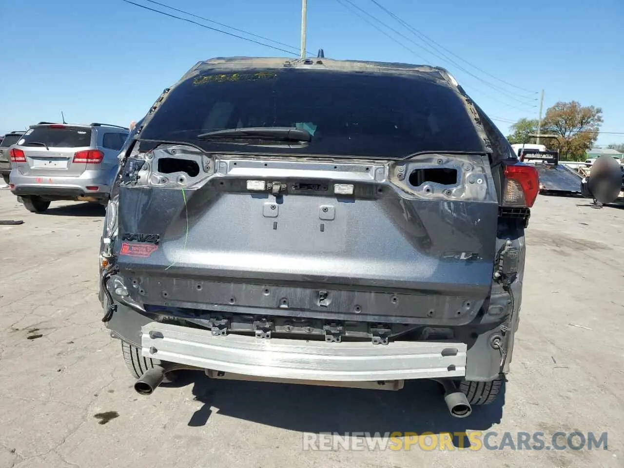6 Photograph of a damaged car 2T3K1RFV2MC118633 TOYOTA RAV4 2021