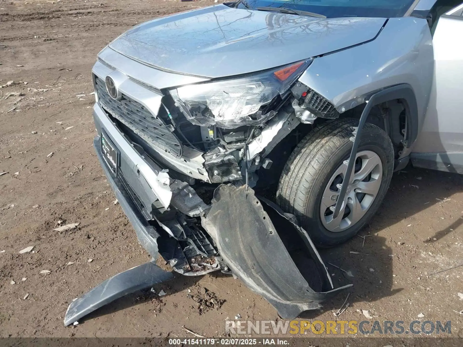 6 Photograph of a damaged car 2T3K1RFV2MC123282 TOYOTA RAV4 2021