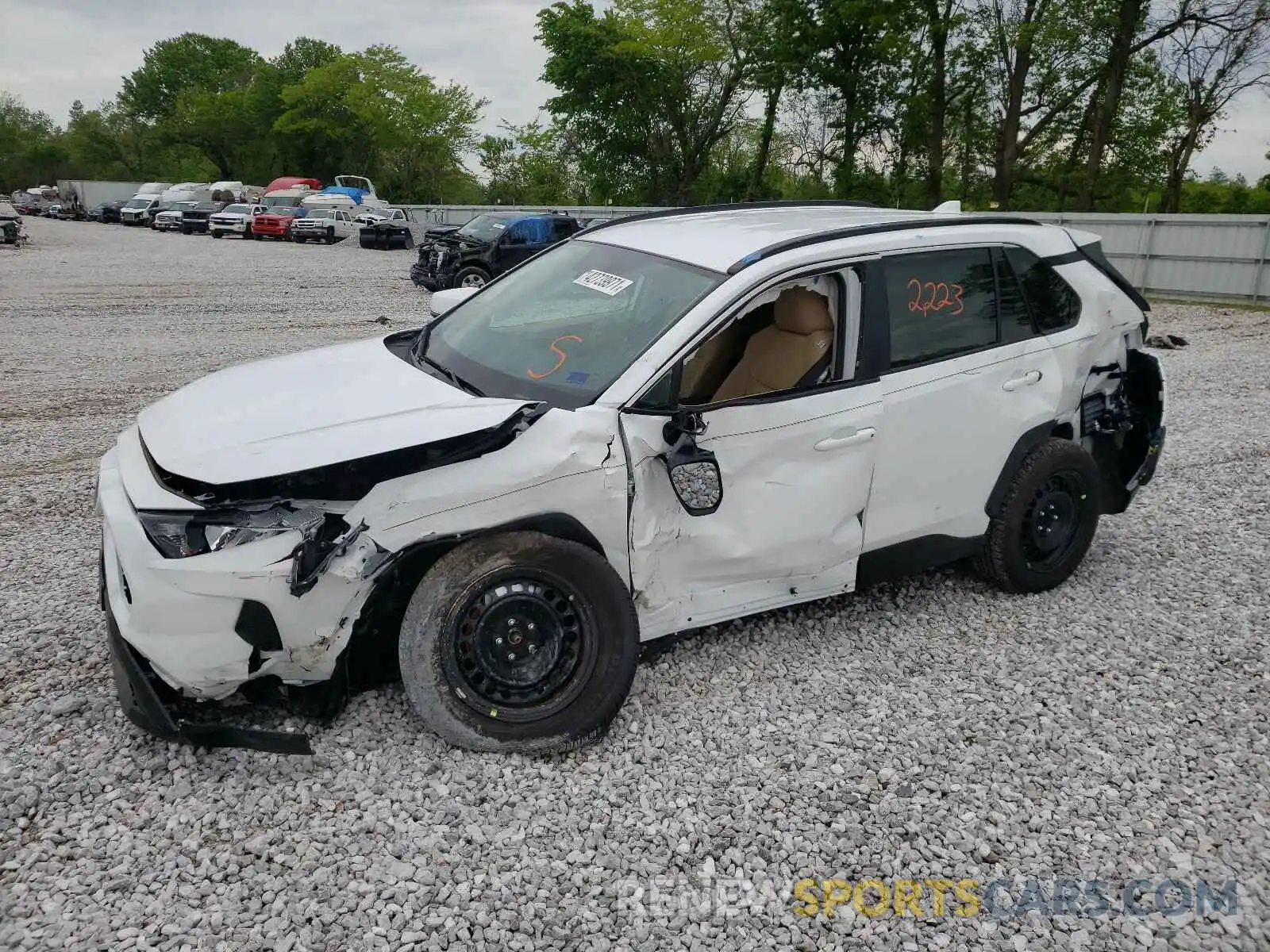 9 Photograph of a damaged car 2T3K1RFV3MC124151 TOYOTA RAV4 2021