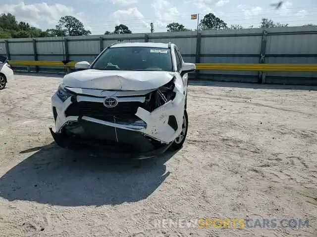 14 Photograph of a damaged car 2T3K1RFV3MW123984 TOYOTA RAV4 2021