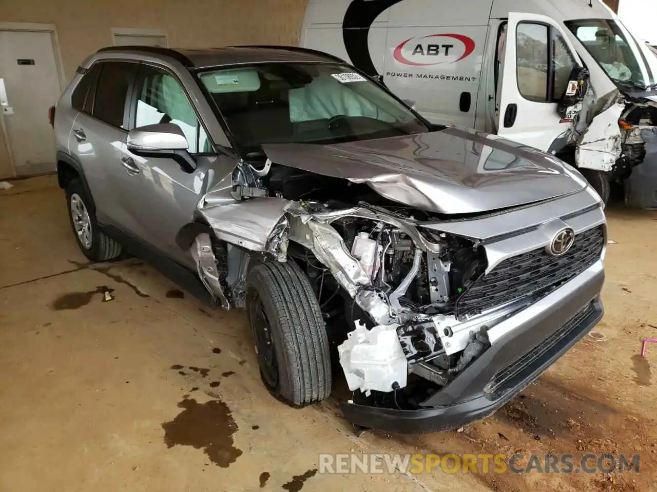 1 Photograph of a damaged car 2T3K1RFV4MC100182 TOYOTA RAV4 2021