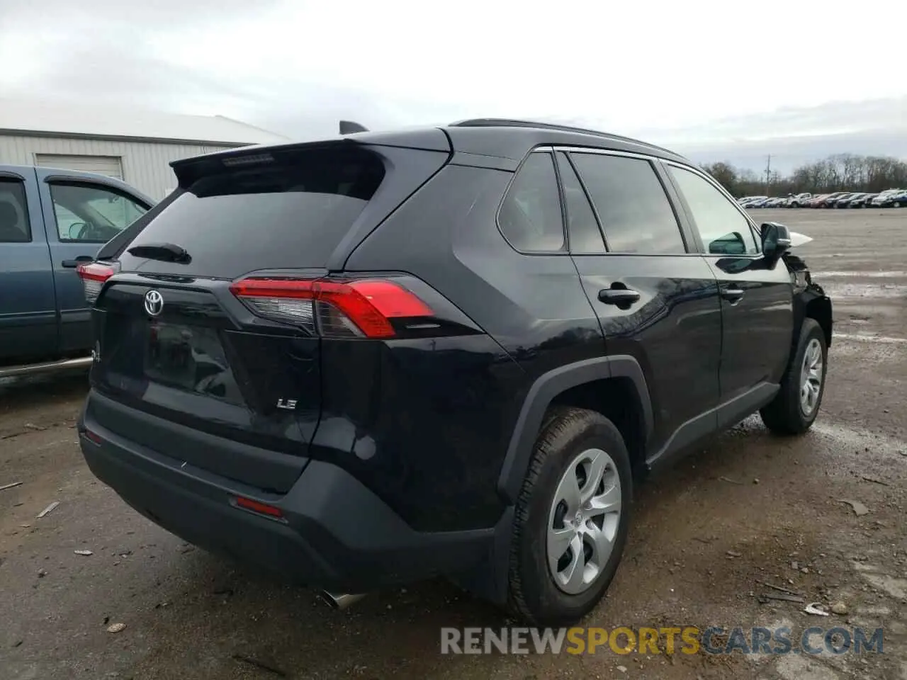 4 Photograph of a damaged car 2T3K1RFV7MC115646 TOYOTA RAV4 2021