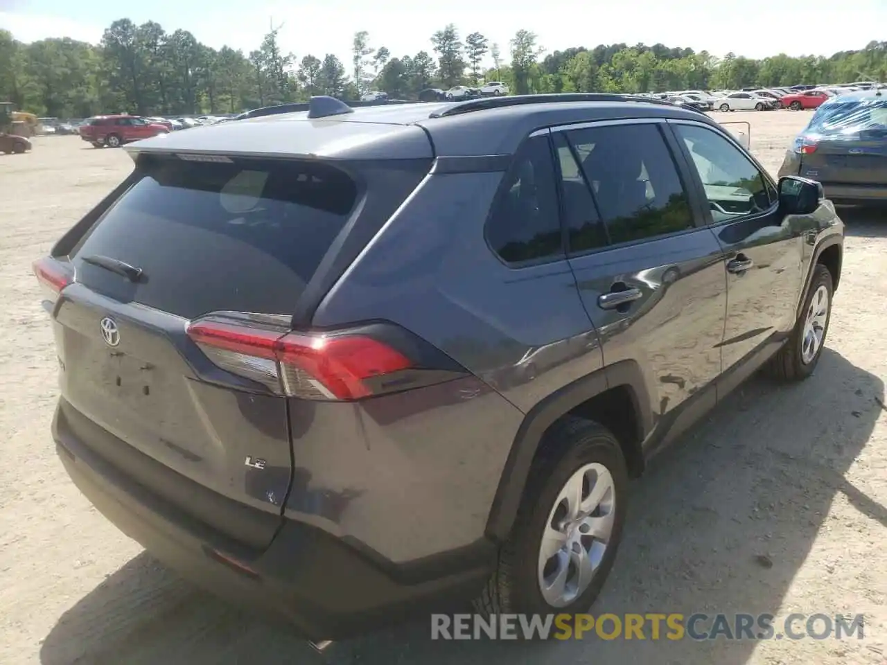 4 Photograph of a damaged car 2T3K1RFV7MC131376 TOYOTA RAV4 2021