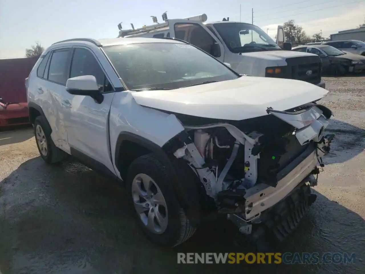 1 Photograph of a damaged car 2T3K1RFV8MC109323 TOYOTA RAV4 2021