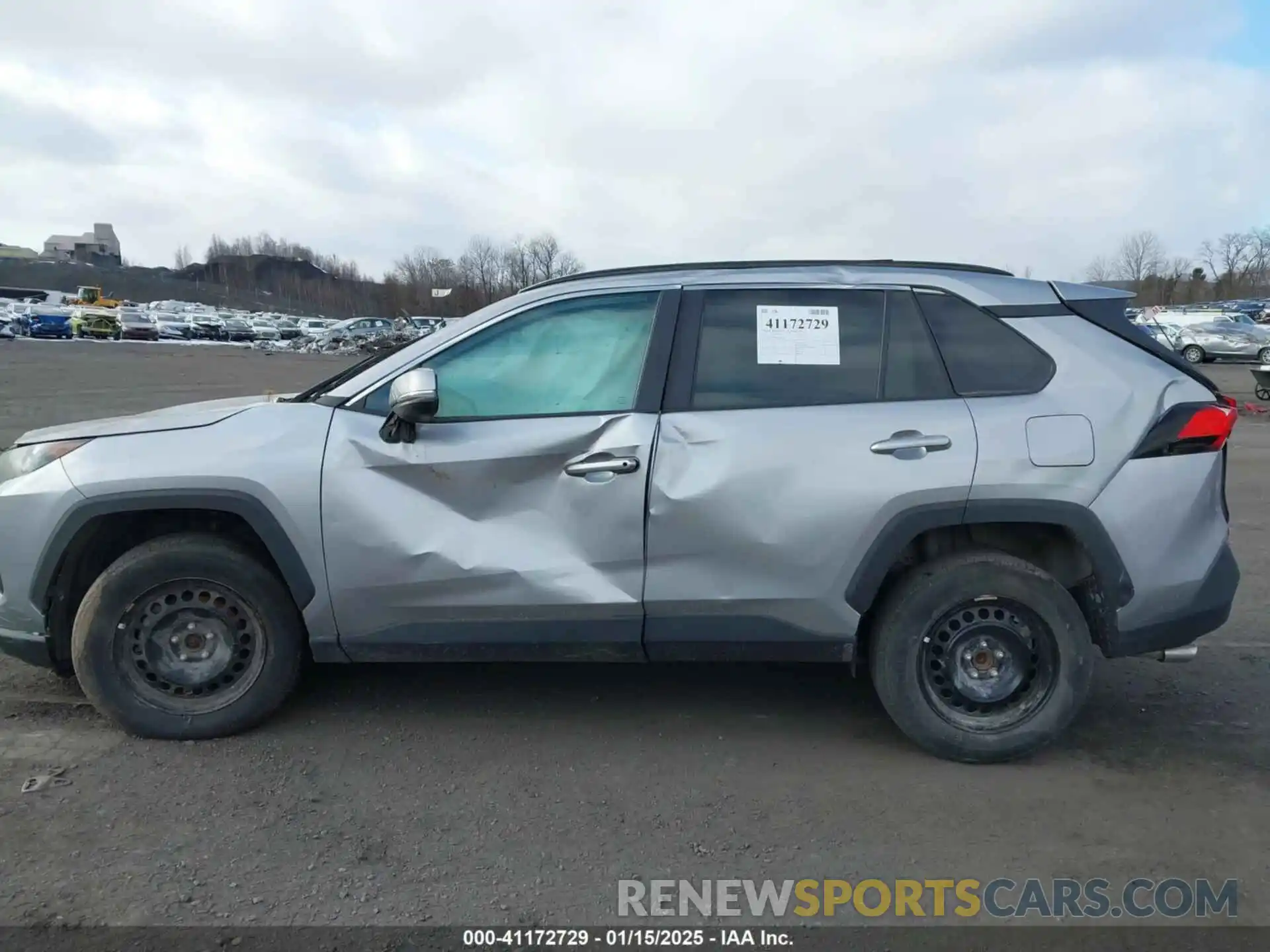 6 Photograph of a damaged car 2T3K1RFV8MC134724 TOYOTA RAV4 2021