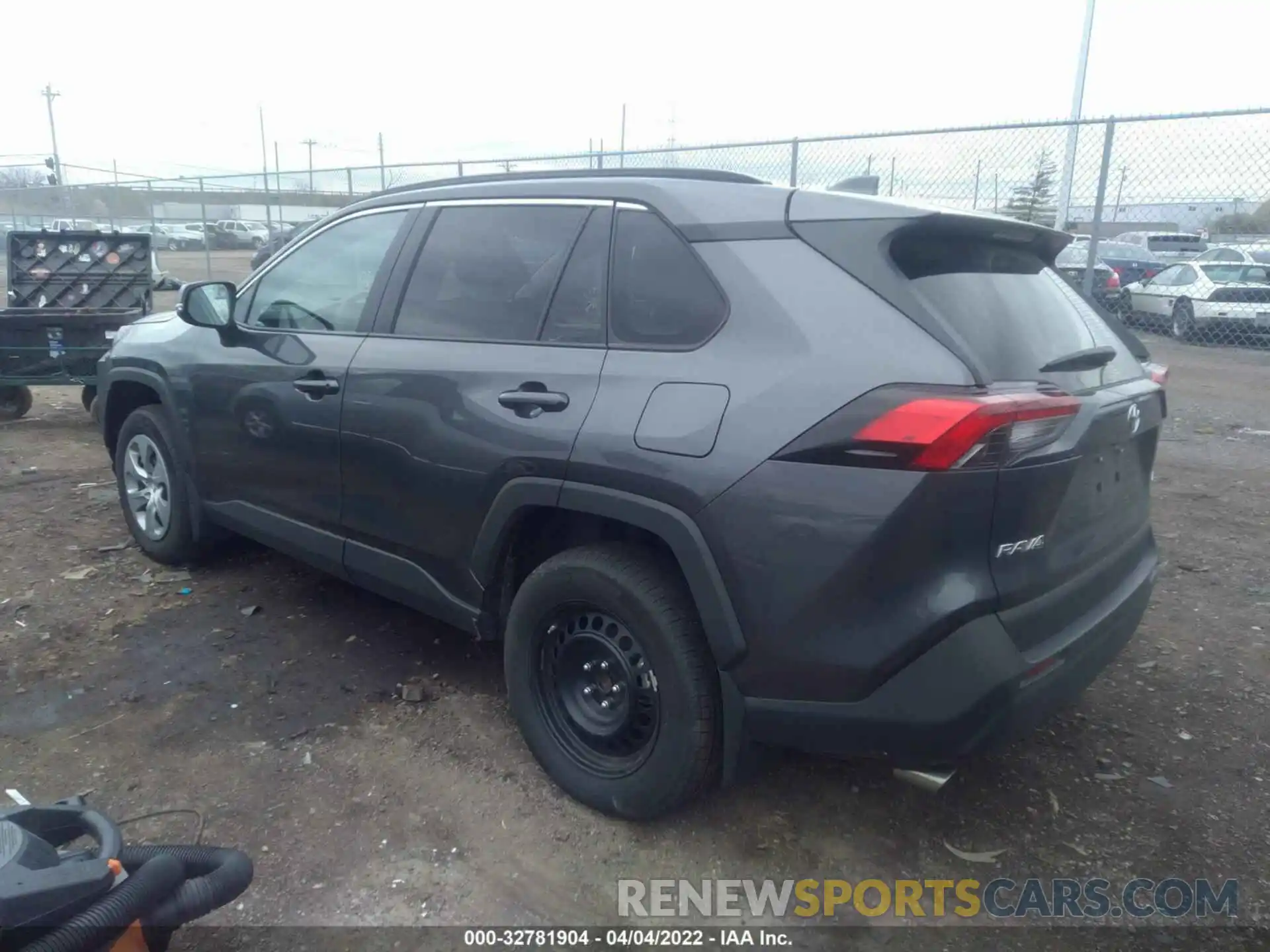 3 Photograph of a damaged car 2T3K1RFV9MC124784 TOYOTA RAV4 2021