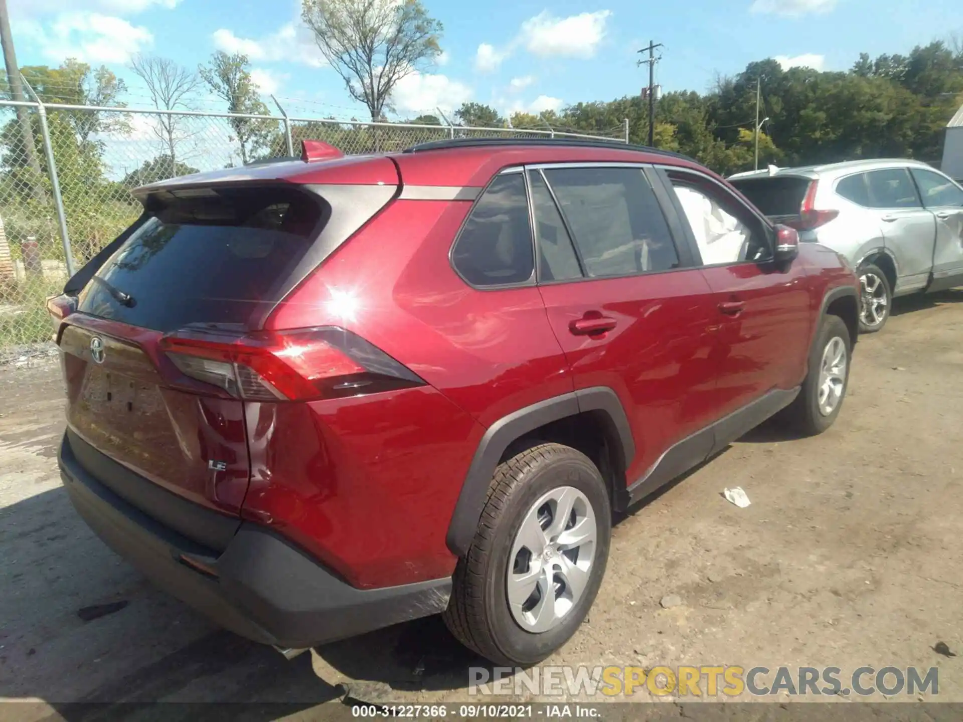 4 Photograph of a damaged car 2T3K1RFVXMC091763 TOYOTA RAV4 2021