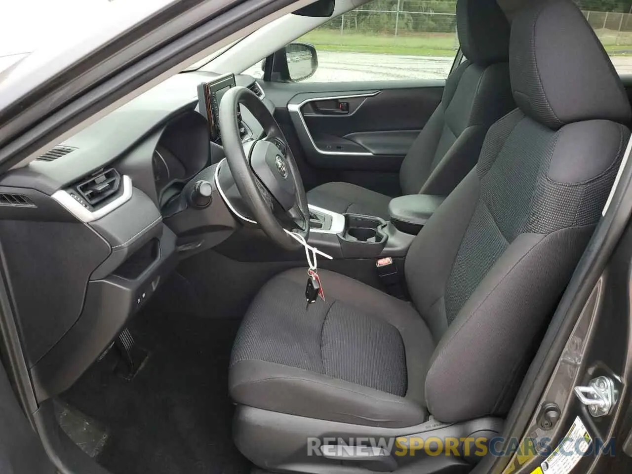7 Photograph of a damaged car 2T3K1RFVXMC159379 TOYOTA RAV4 2021