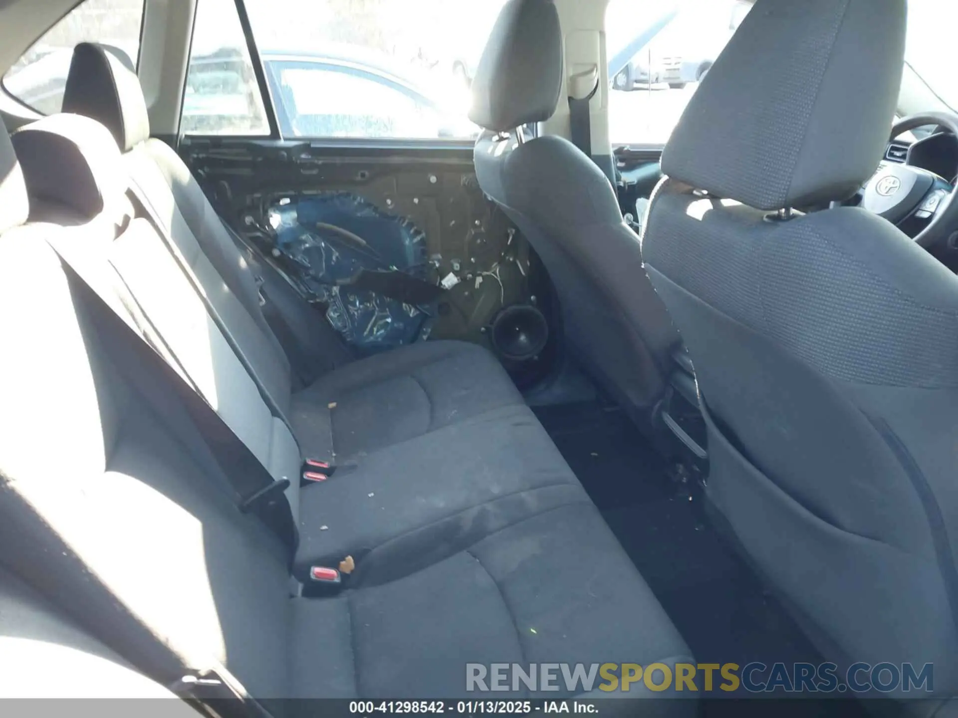 8 Photograph of a damaged car 2T3K1RFVXMW107264 TOYOTA RAV4 2021