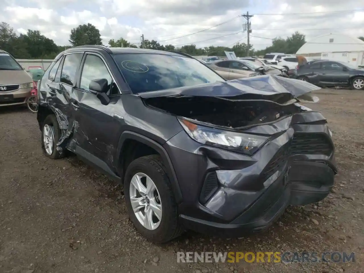 1 Photograph of a damaged car 2T3L6RFV6MW012612 TOYOTA RAV4 2021